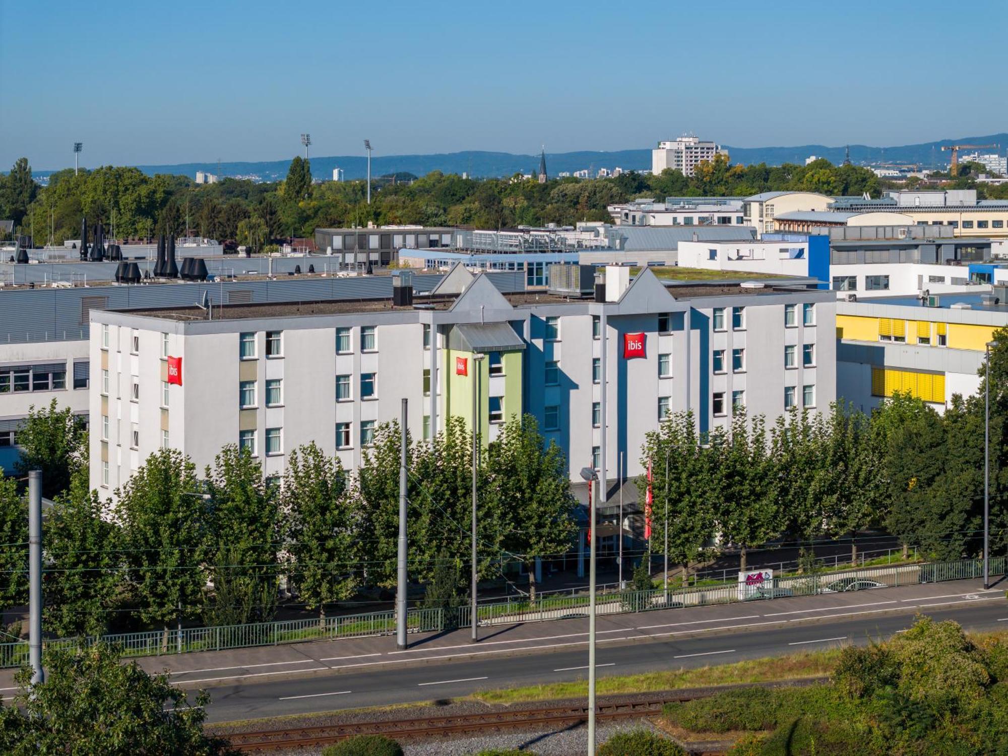 Ibis Hotel Frankfurt Messe West Frankfurt am Main Bagian luar foto