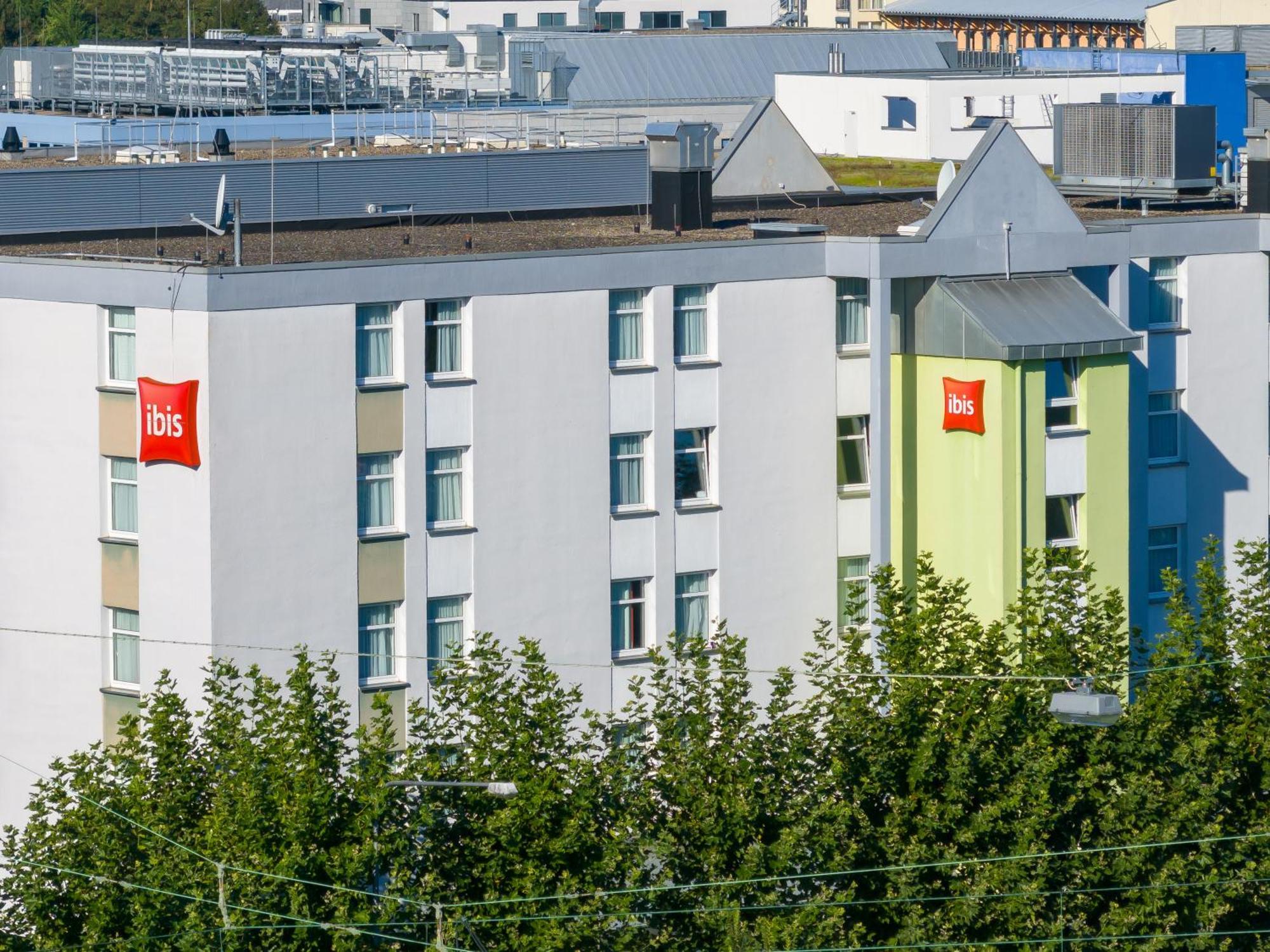 Ibis Hotel Frankfurt Messe West Frankfurt am Main Bagian luar foto
