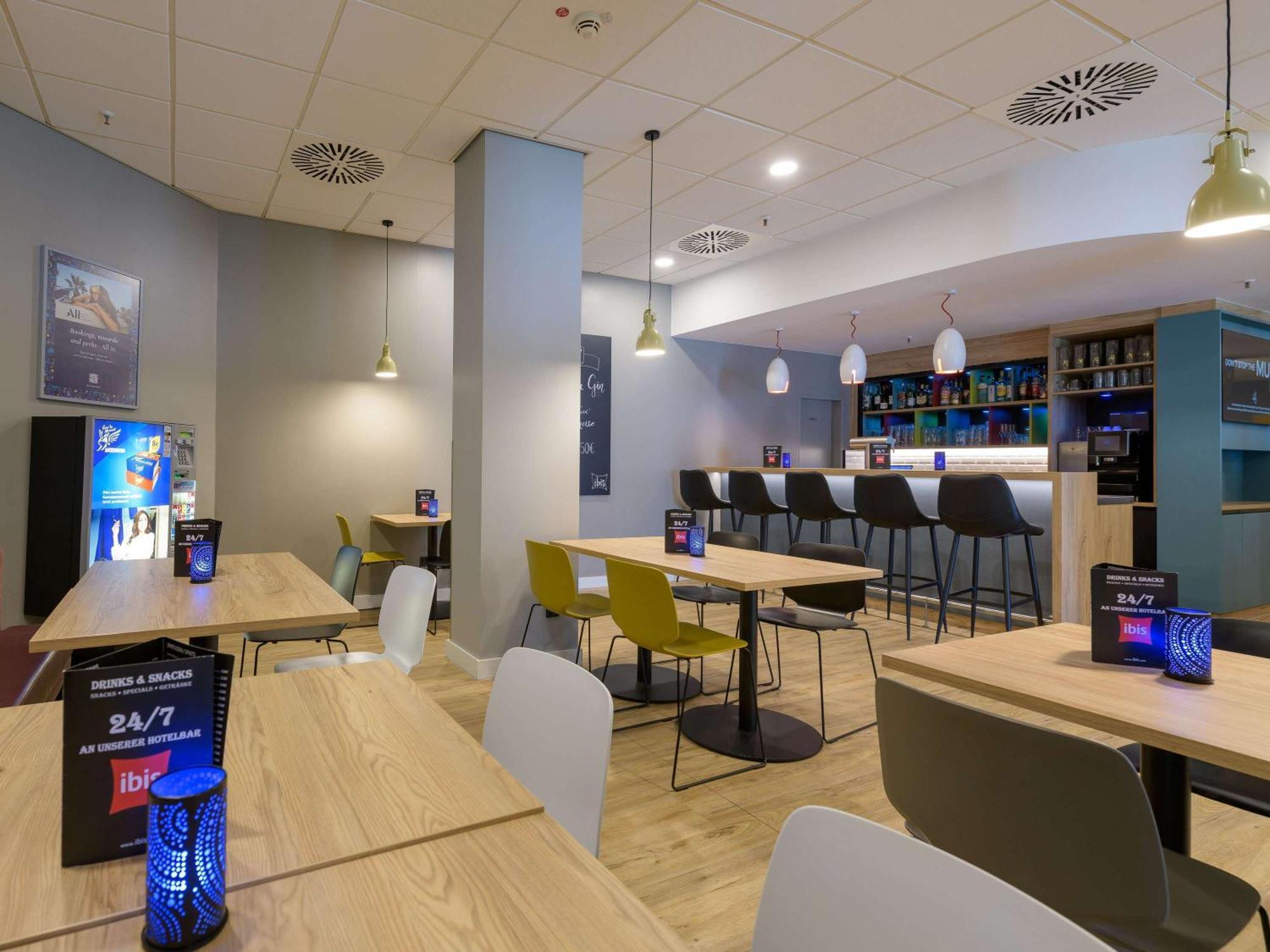 Ibis Hotel Frankfurt Messe West Frankfurt am Main Bagian luar foto