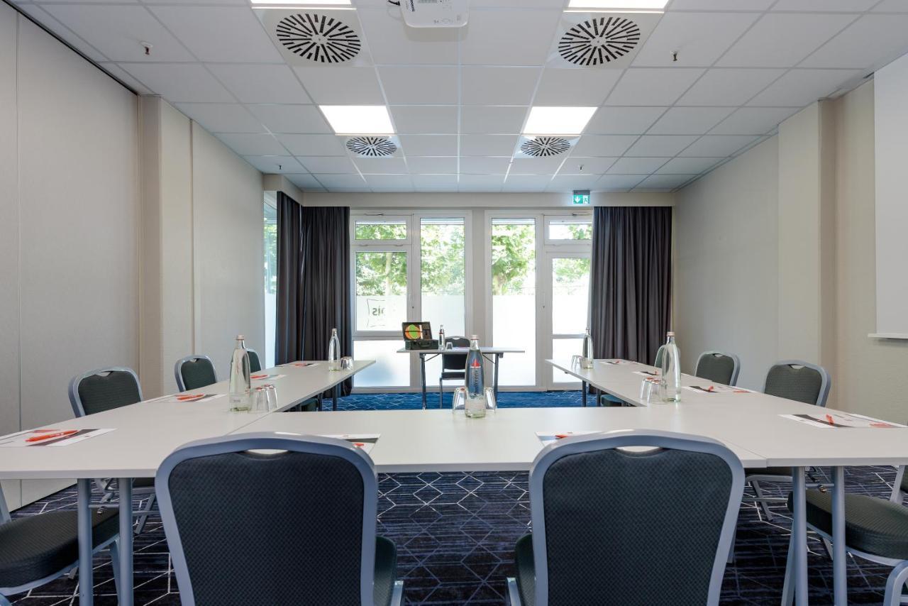 Ibis Hotel Frankfurt Messe West Frankfurt am Main Bagian luar foto